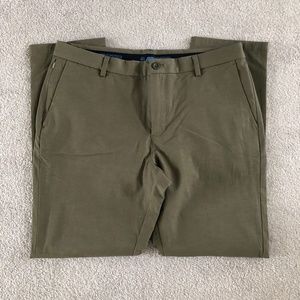 Vineyard Vines On-The-Go Pant